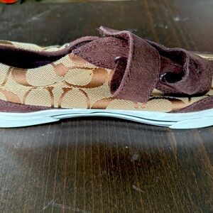 Wore once coach Velcro sneakers brow/light brown comfy